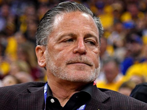 How Much Influence Will Dan Gilbert Have Over Cavaliers Offseason Plans?