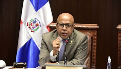 Alfredo Pacheco favorece reducir cantidad de diputados en eventual reforma Constitucional
