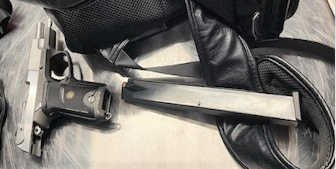 N.J. man with loaded gun arrested at Newark airport checkpoint, feds say