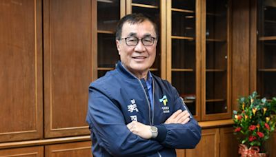 李四川是否選新北市長？陳鳳馨爆2次碰面「態度上的轉變」 - 政治