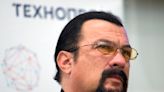 Rusia condecora al actor Steven Seagal