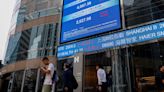 China’s Securities Regulator Eases Trading Rules With Hong Kong