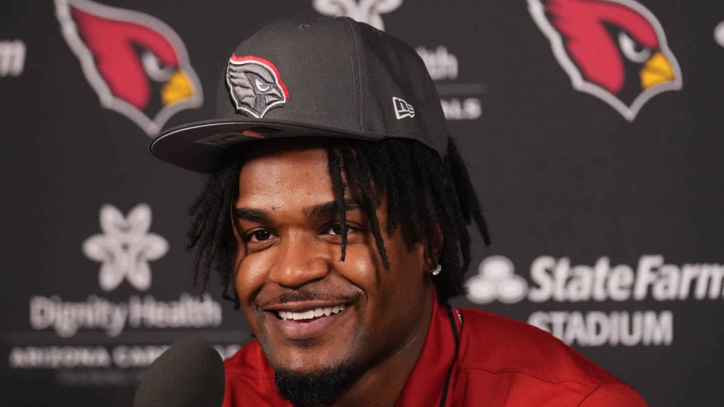 Cardinals Rookie Facing Funny 'Backlash' From Fans After Buying Random Throwback Jersey