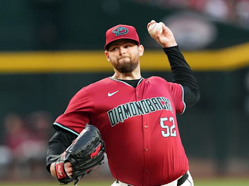 Jordan Montgomery leads Diamondbacks past Marlins to even series