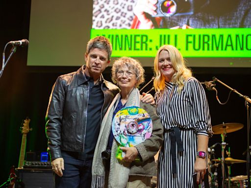 Noel Gallagher surprises Oasis photographer Jill Furmanovsky with ICON accolade at Abbey Road Music Photography Awards