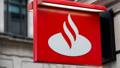 Santander £4,500 warning to anyone with an account over loss problem