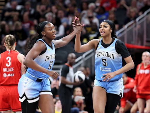 Column: The latest WNBA discourse is downright messy — and it’s not about basketball