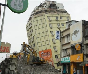 早安世界》403地震後頻餘震 氣象署：對比921餘震趨勢無明顯異常