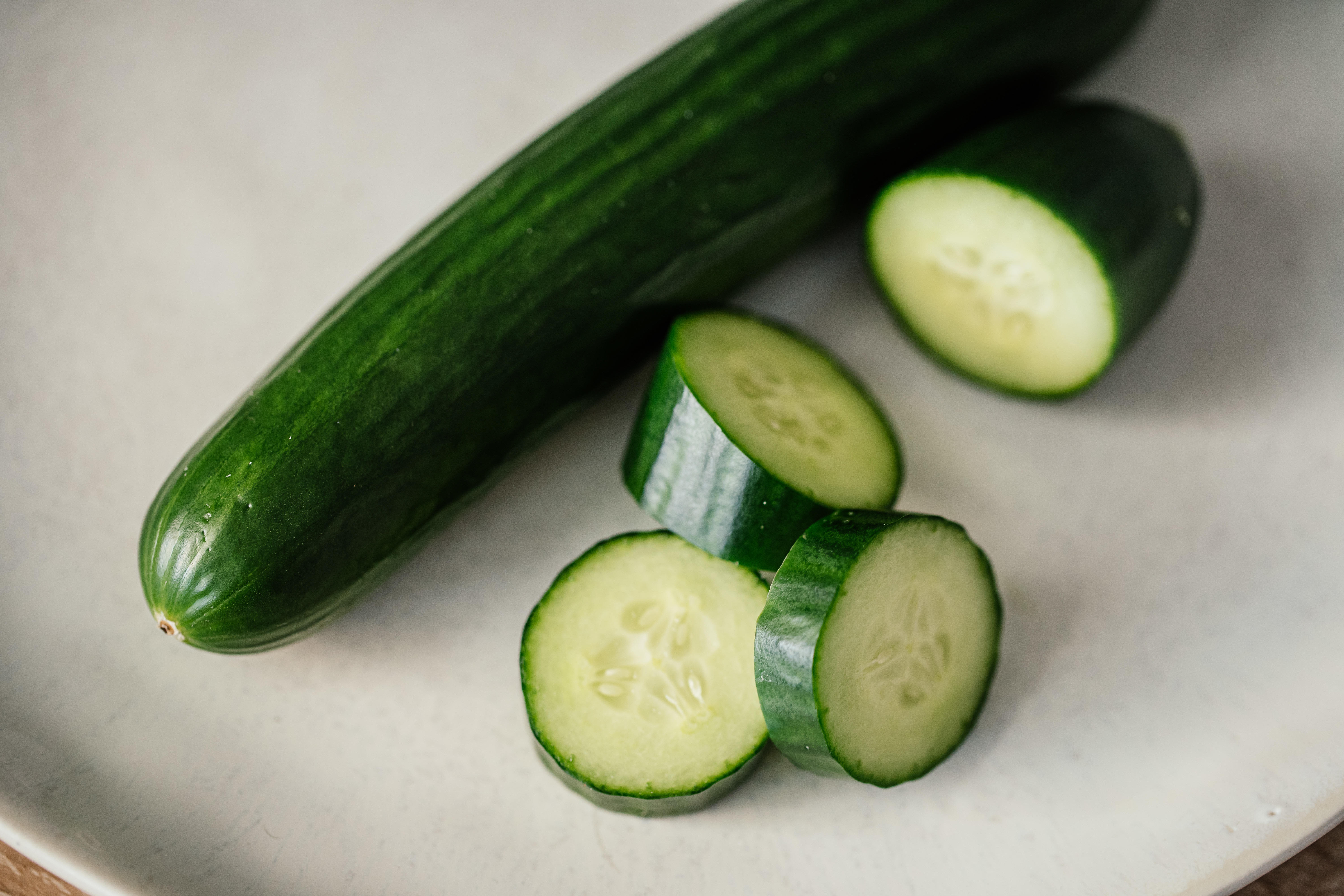 Recalled cucumbers in salmonella outbreak sickened 449, CDC says