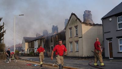 Lightweight PPE for London firefighters in short supply amid 'ever-greater likelihood' of wildfires