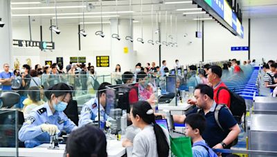 深圳邊檢公布五一假期出入境數據 料今晚8時起迎返港客流高峰