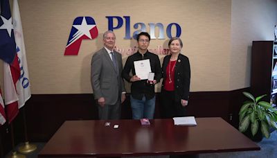 Plano teen receives Red Cross award for helping save woman's life
