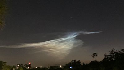 Rare noctilucent clouds appear in Southwest Florida after SpaceX launch