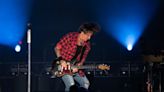 Keith Urban explodes at booze-soaked country fest on N.J. beach | Review