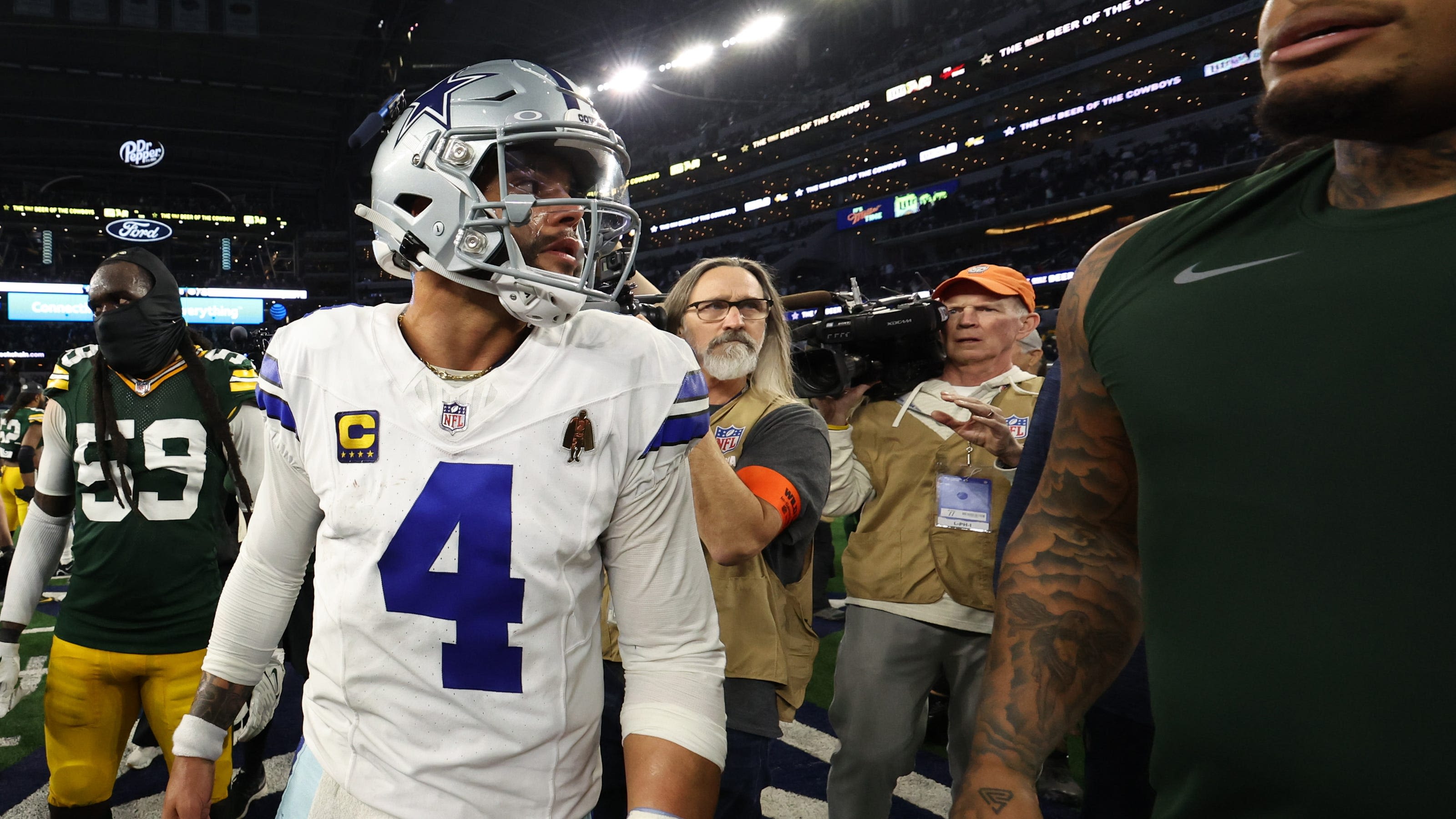 Dak Prescott says he doesn't play for money as he enters final year of Cowboys contract