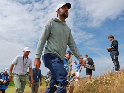 2024 British Open odds, picks: Scottie Scheffler, Rory McIlroy clear favorites to win, Xander Schauffele next