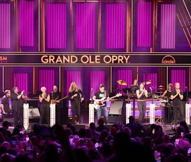 Celebrating 30 Years Of ‘Forrest Gump’ – The Opry Honors Gary Sinise & His Lt. Dan Band