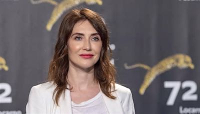 Carice van Houten staat op set met The X-Files-acteur David Duchovny