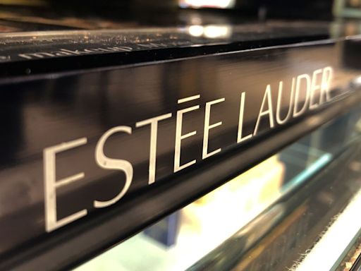 Estee Lauder's longtime CFO Travis to depart next year