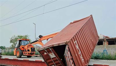 Goods train derails, traffic hit for 11 hours on Delhi-Ambala stretch