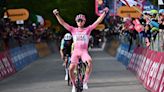 Pogacar impone la fuerza de la maglia rosa con triplete en Prati di Tivo