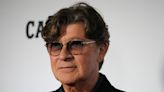 Robbie Robertson, lead guitarist and songwriter for the Band, dies at 80
