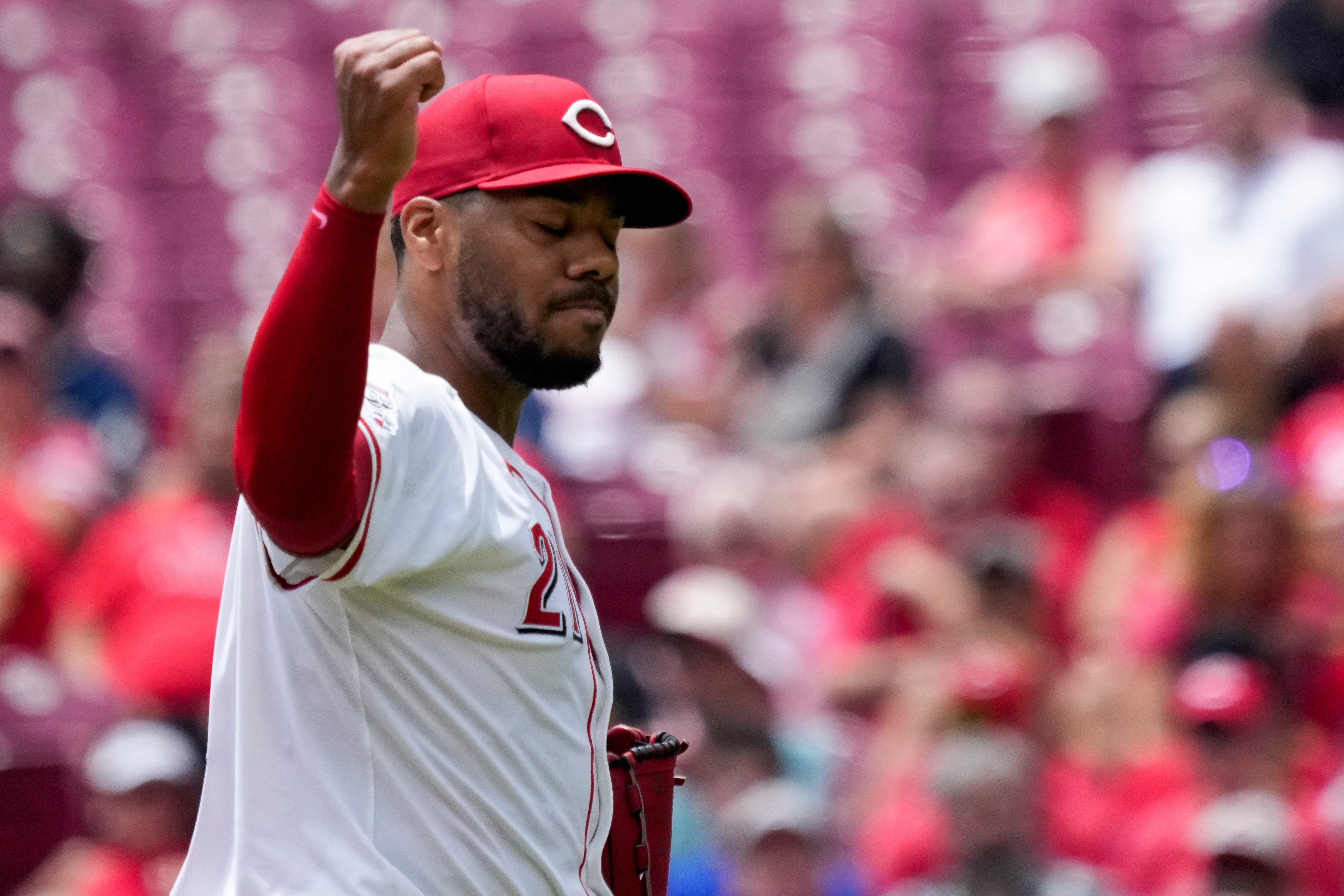 Hunter Greene's under-the-radar slider is in the spotlight as the Reds beat the Rockies