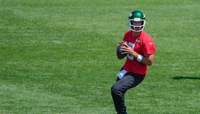 Jets observations: Aaron Rodgers returns to practice looking like his old self