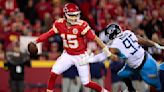 Patrick Mahomes eventually makes enough plays for Chiefs to save OT win over Titans
