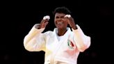 Prisca Awiti, la medalla de plata en judo que puso a todo México a llorar por su nueva heroína de París 2024