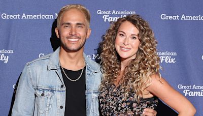 Alexa PenaVega Makes Red Carpet Return After Daughter's Stillbirth