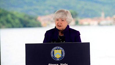 Los bancos europeos en Rusia se enfrentan a "muchísimos riesgos", dice Yellen