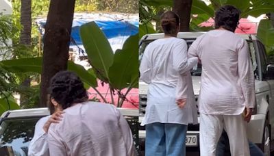 Kareena Kapoor, Saif Ali Khan Spotted Sharing Sweet Kiss Infront Of Paparazzi, Fans Are All Hearts; Watch - News18