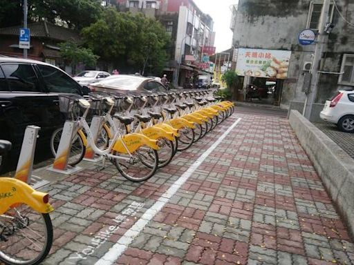 台中車主記得移車 停紅黃線明晨7點前要開走