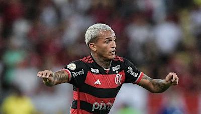 Flamengo perde Pulgar e Wesley para jogo com o Vitória; veja provável time