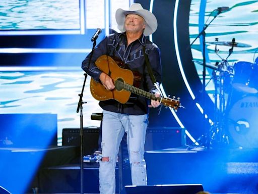 Alan Jackson Announces New Dates on Final Tour, LAST CALL: ONE MORE FOR THE ROAD