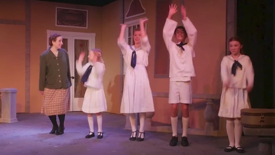The hills are alive at Roger Rocka’s Dinner Theater for ‘The Sound of Music’