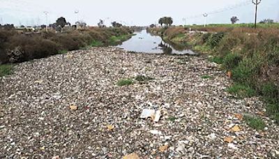 In UP Pollution Board's Request For Sewage Plants Along 2 Noida Drains, A Concern For Hindon And Yamuna