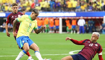 “Nos daban por muerto”: DT de Costa Rica sacó la cara por su selección tras empate con Brasil