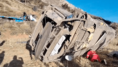 Tragedia en Tarma: 7 miembros de 'Antología del Folklore' fallecidos tras volcadura de bus