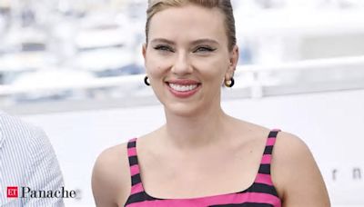 Scarlett Johansson to headline new 'Jurassic World' film?