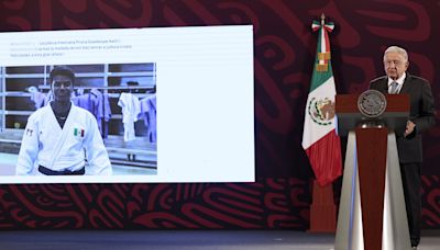López Obrador felicita a la judoca mexicana Prisca Awiti por su histórica medalla