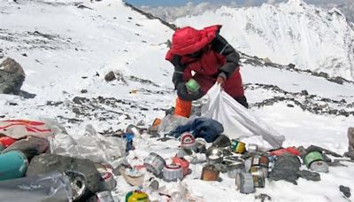 Drohnen sollen Müll vom Mount Everest bringen