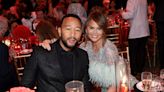 John Legend comparte su conmovedora reacción al embarazo de su esposa Chrissy Teigen