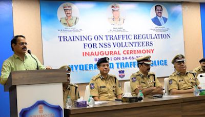 Hyderabad traffic police and NSS team up to spread traffic awareness