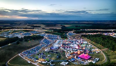 Reggae star with VERY famous dad set to perform at Boomtown festival