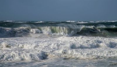 A rogue wave ravaged Florida’s coast. Here’s why it’s a mystery