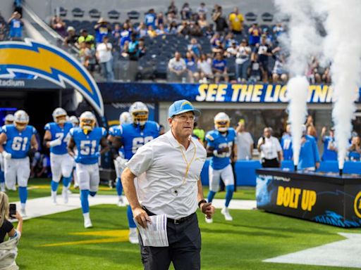 From player to coach, Jim Harbaugh imbues his Chargers with a fighting spirit