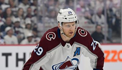 Avalanche star Nathan MacKinnon named Hart Trophy finalist for fourth time