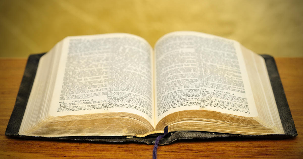 Oklahoma superintendent orders public schools to teach the Bible